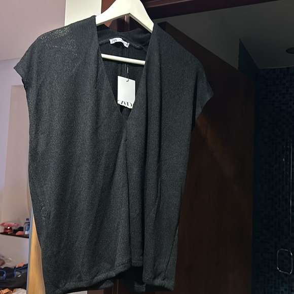 Zara knit Sweater - Picture 3 of 3